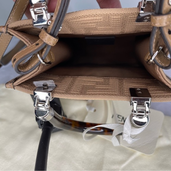 SOLD Authentic Fendi mini sunshine shopper - Picture 3 of 8